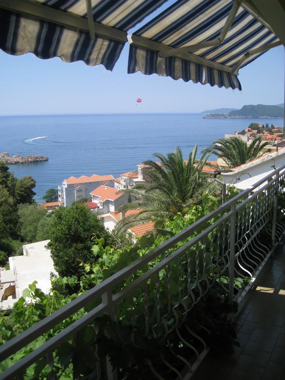 Apartmani Famelja Jovanovic Sveti Stefan Zimmer foto