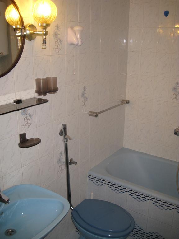 Apartmani Famelja Jovanovic Sveti Stefan Zimmer foto