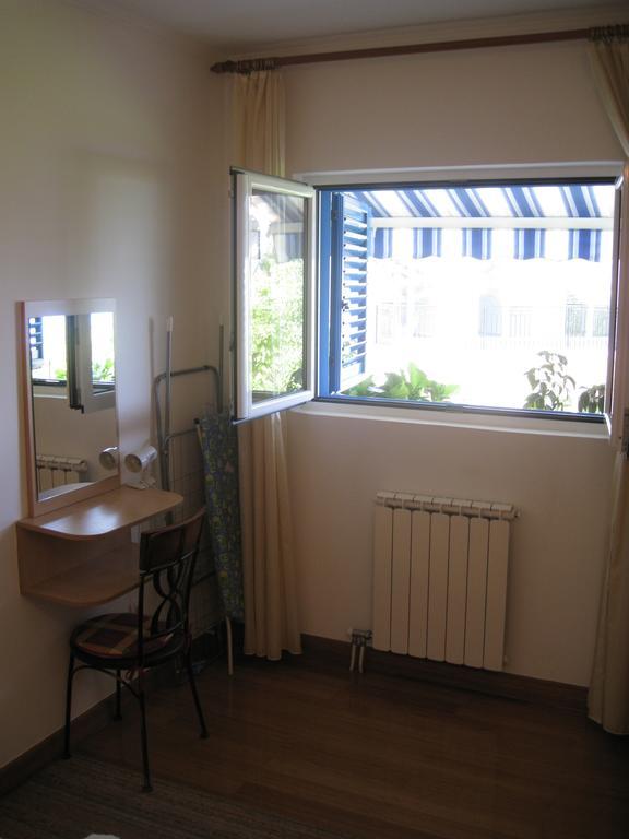 Apartmani Famelja Jovanovic Sveti Stefan Zimmer foto