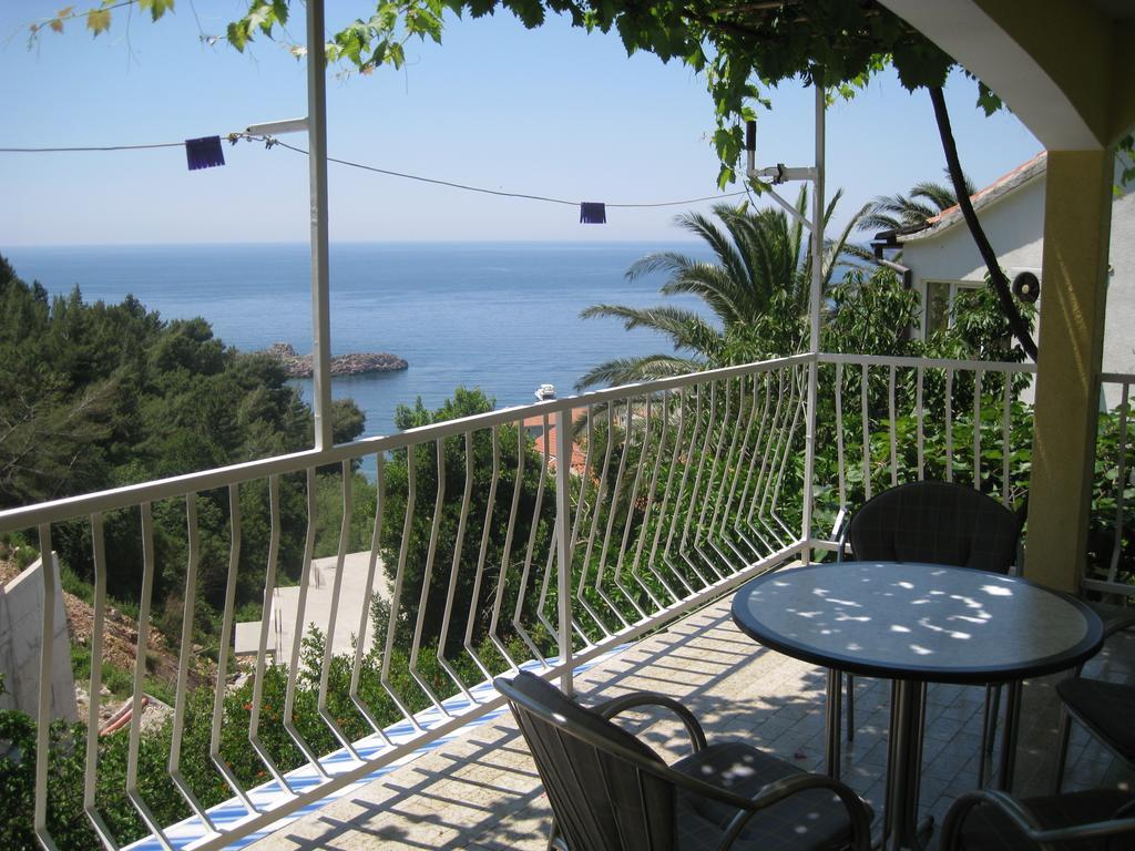 Apartmani Famelja Jovanovic Sveti Stefan Zimmer foto